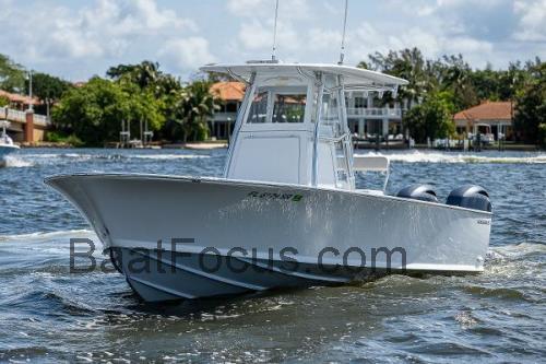 Bertram 25 Moppie Spesifikasjoner og anmeldelser